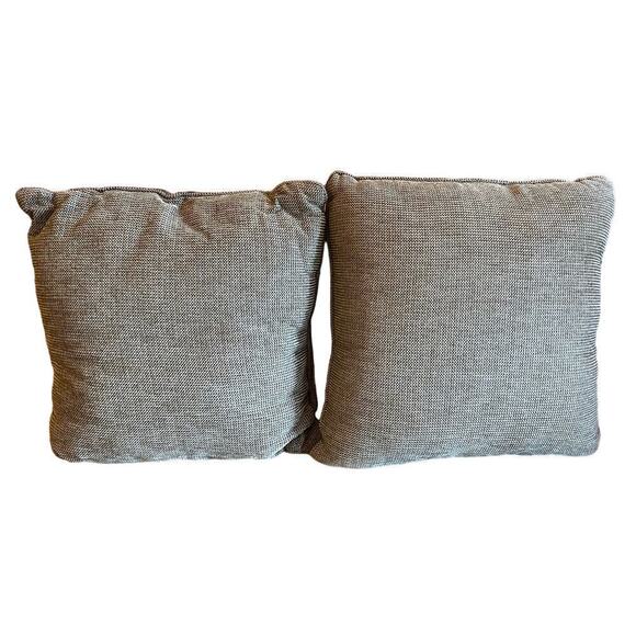 Pair of Decorative Throw Pillows. Geometric Multi color print. Solid Back. 17x17 - Picture 3 of 3